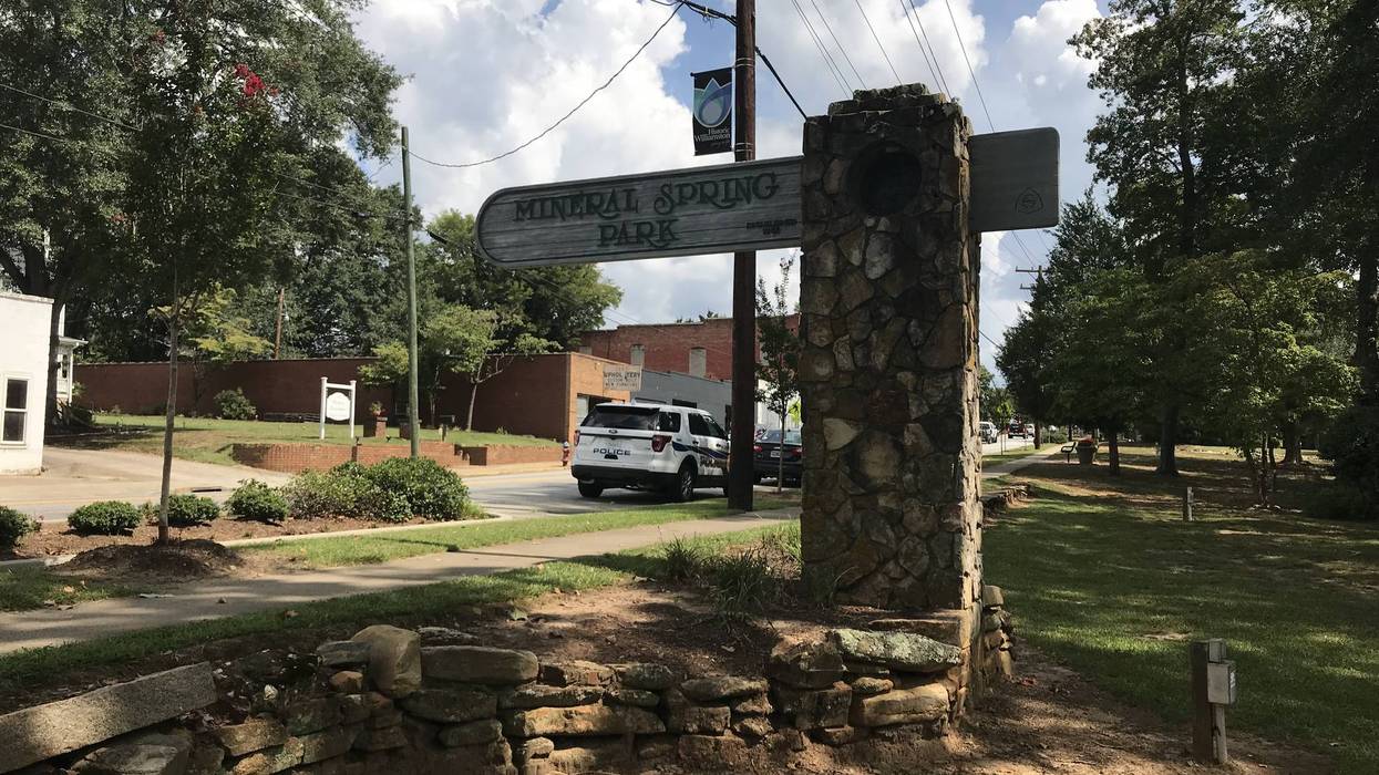 Mayor closes park overnight due to citizen concerns