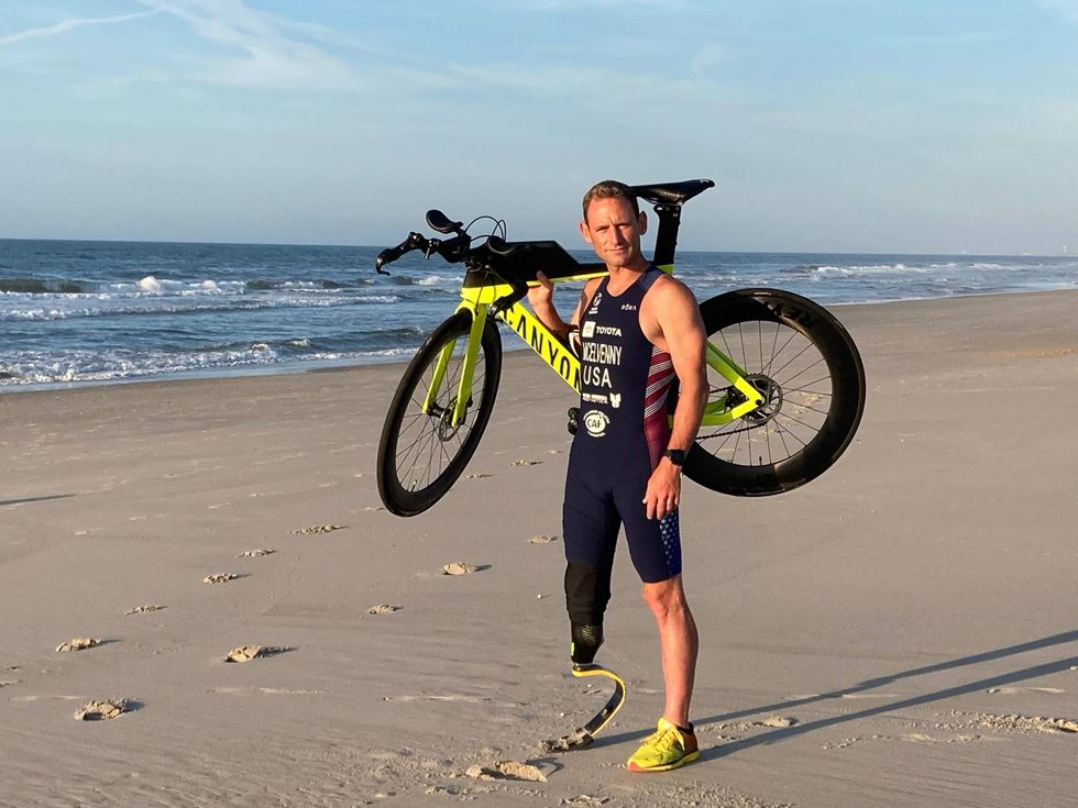 Eric (Adam Zyski management)