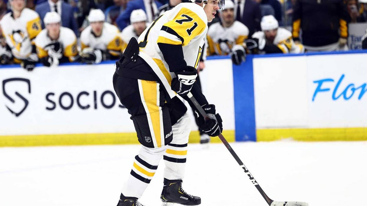 Evgeni Malkin on a breakaway against the Lightning