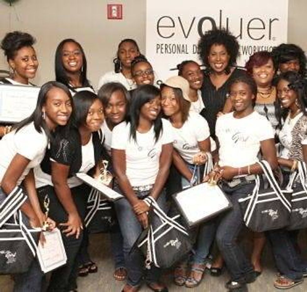 Evoluer House personal development workshop participants