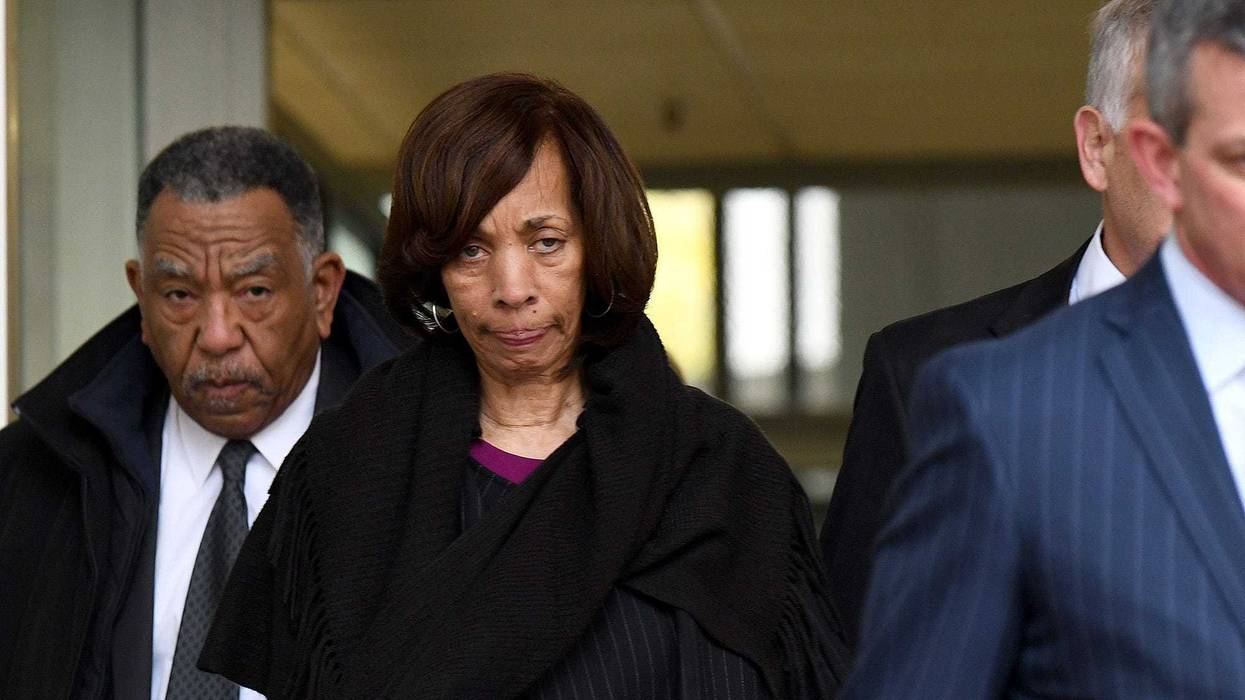 Ex-Baltimore mayor pleads guilty to conspiracy, tax evasion in book scheme