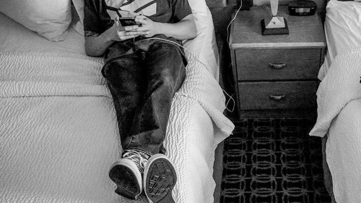 ex boyfriend, ex girlfriend, text message, wedding