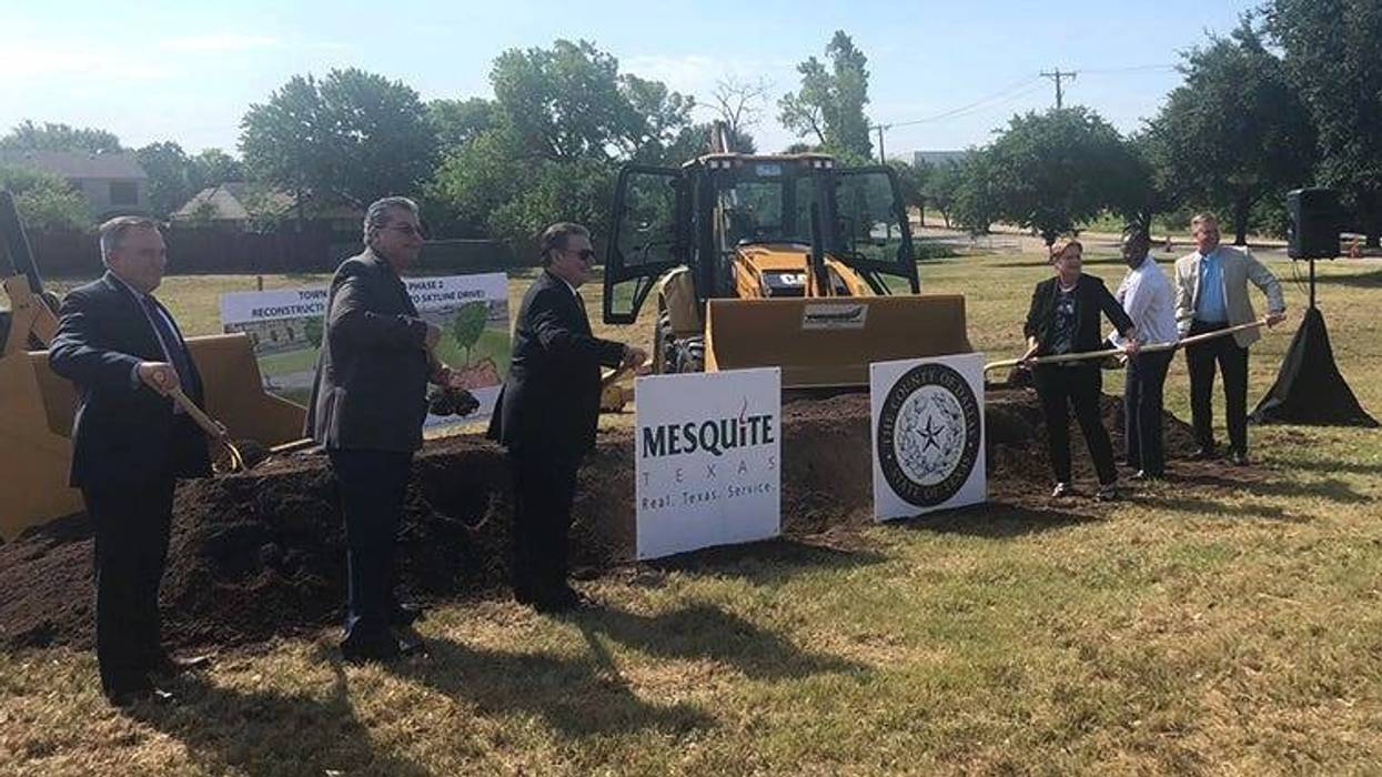 Expansion of Town East Boulevard