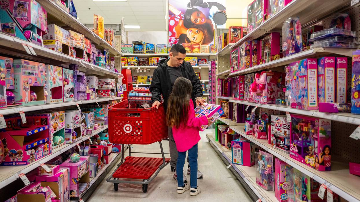 Experts say Target's decision to invest a billion dollars in store remodels amid a continued slide in sales is the right move, even after a difficult Q3.