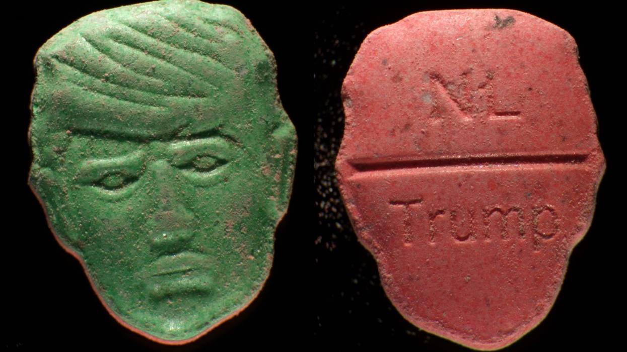 ÉXTASIS-PASTILLAS CON FORMA DE TRUMP