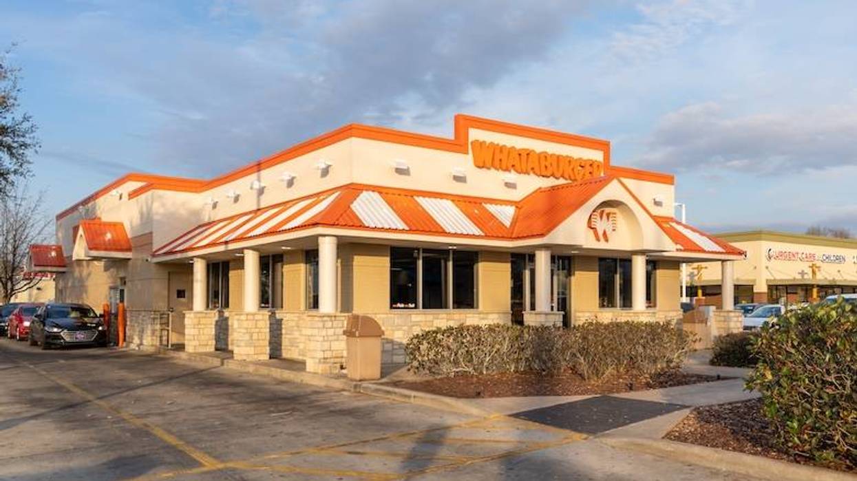Waymo driverless vehicle filmed entering a Whataburger drive-thru the wrong way