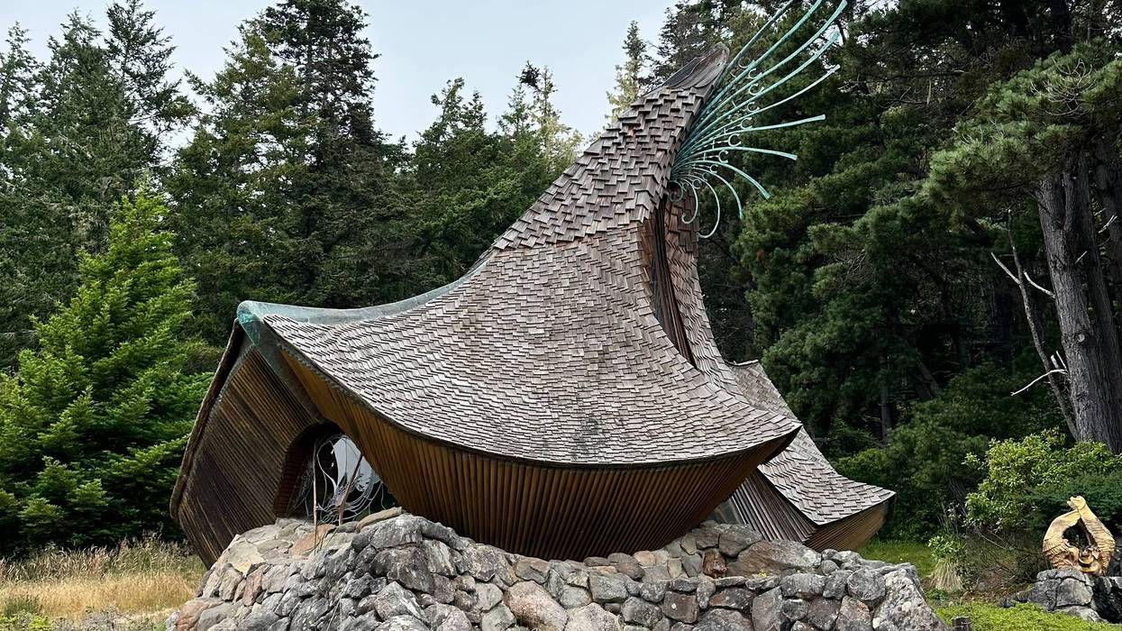 exterior of Sea Ranch Chapel