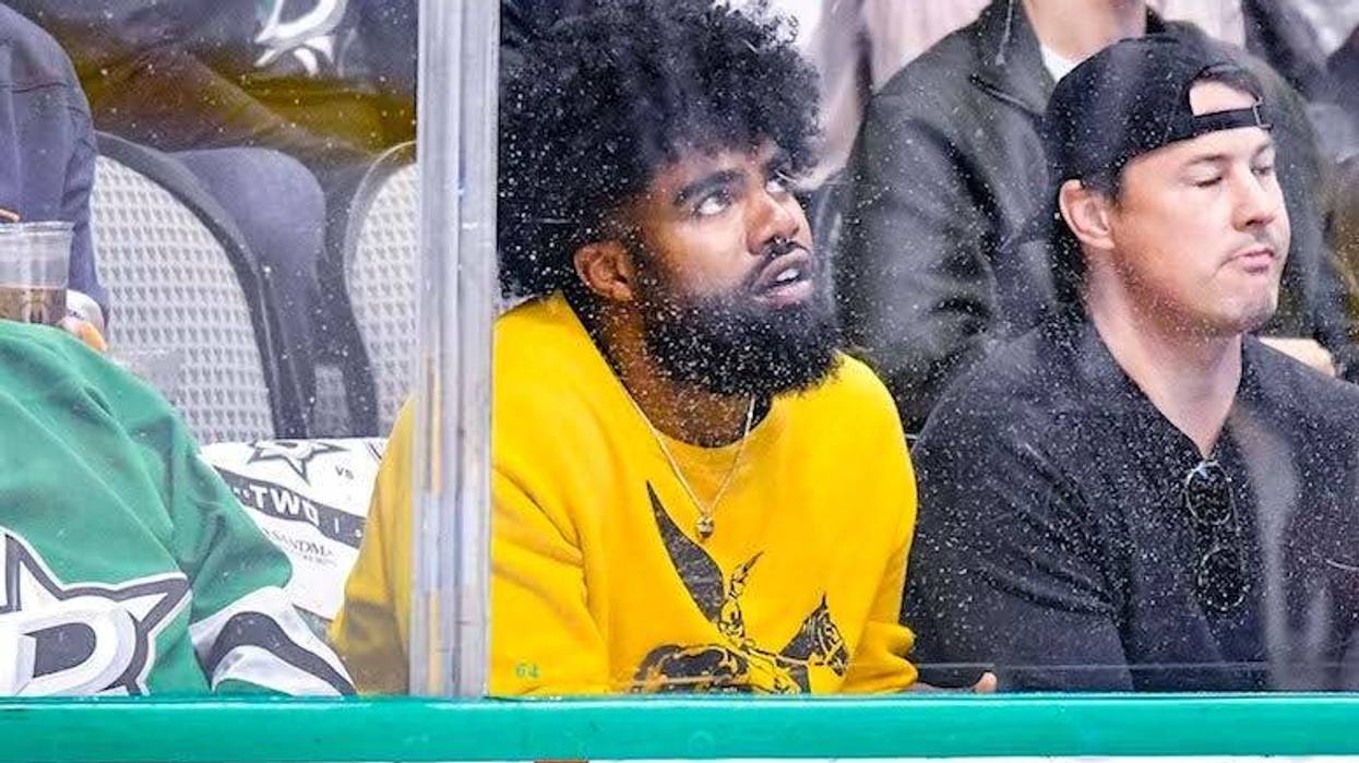 Ezekiel Elliott, Dallas Stars, Playoff Game, Front Row, St. Louis Blues, 2019
