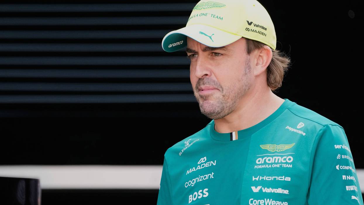F1-ASTON MARTIN-ALONSO 4 5
