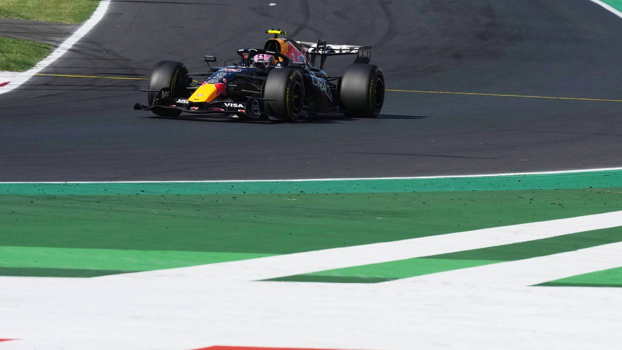 F1-RED BULL-LAWSON 8