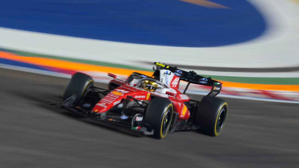 F1-SINGAPUR-HAMILTON