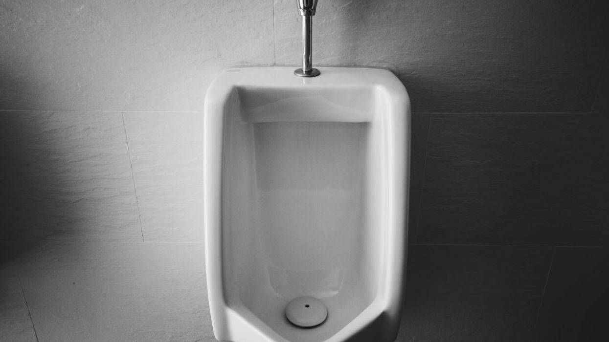 False COVID-19 information convinces mom, 4 kids to drink urine for 4 days