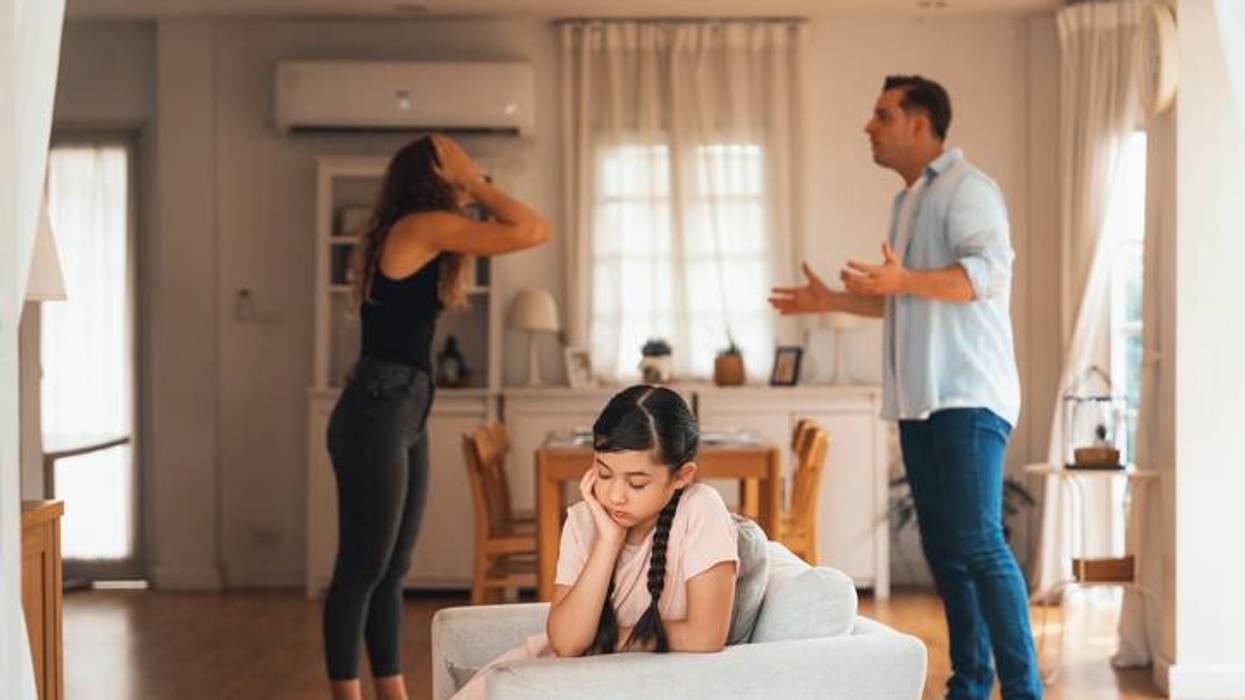 El Chiquilin sin filtro: Sara y su hija escuchan el show en contra del marido