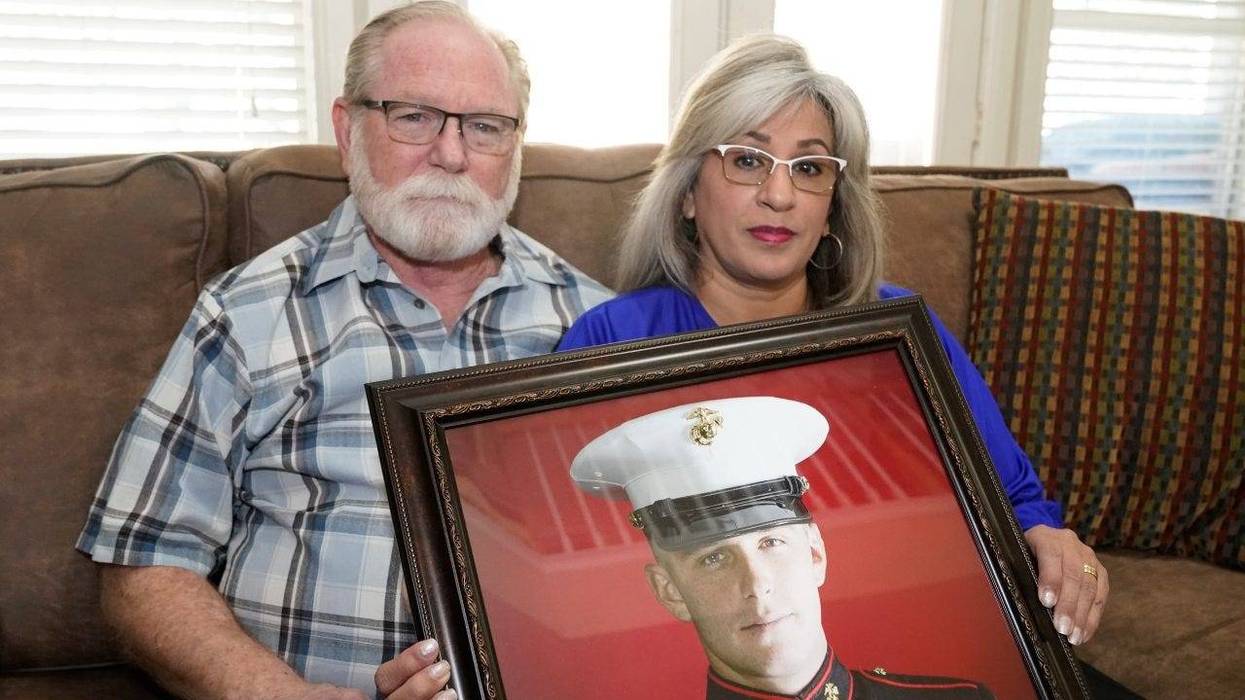 Families of American captives frustrated with Justice Dept.