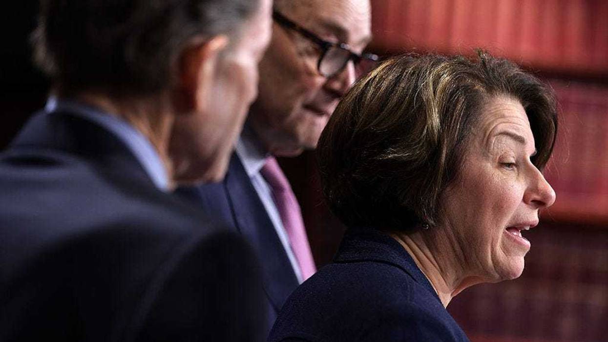 Families of firefighters who battled cancer can now receive benefits from the Public Safety Officers Benefits Program. Minnesota Senior U.S. Senator Amy Klobuchar (D) sponsored the bill that was just signed into law by President Donald Trump.