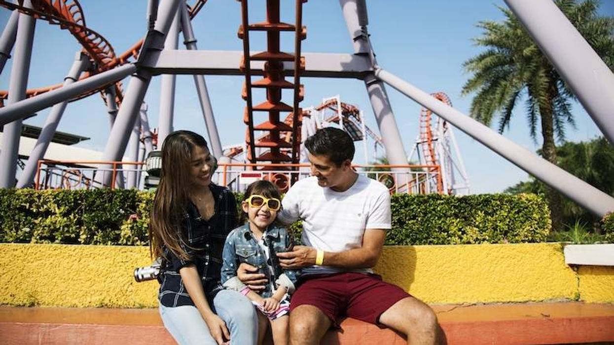 Six Flags over Texas offering free pass for Pre-K aged kids this summer