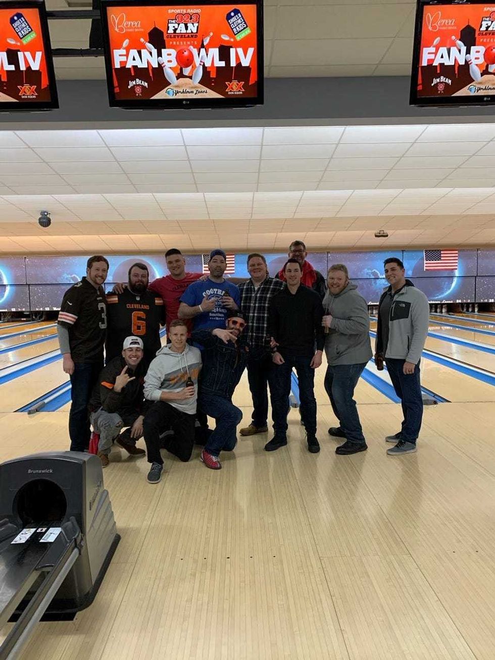 Fan Bowl IV