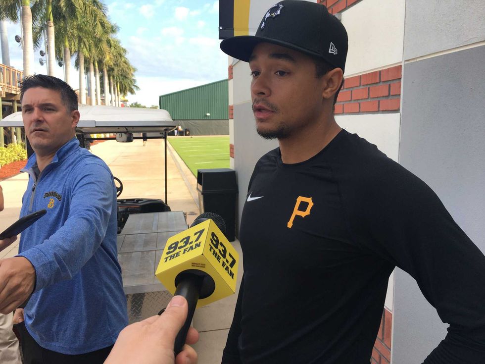 Fan mic flag on Chris Archer interview