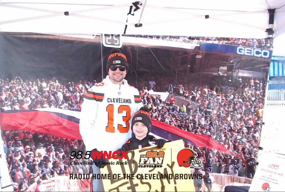 Fan photo booth 12-8-19