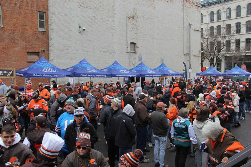 Fan Tailgate 11-24-19