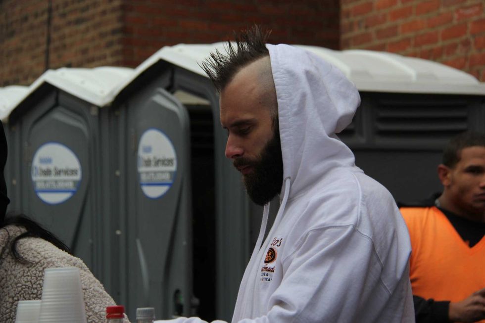 Fan Tailgate 11-24-19