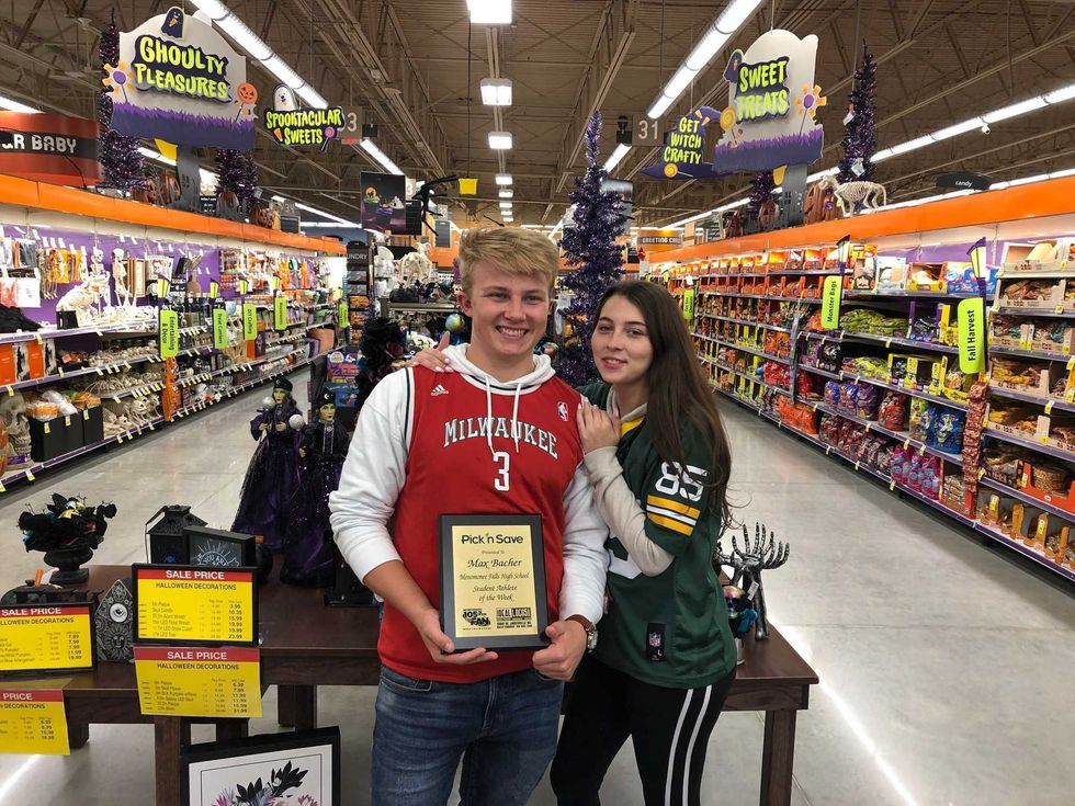 Fan tailgate Barley 12-22-19