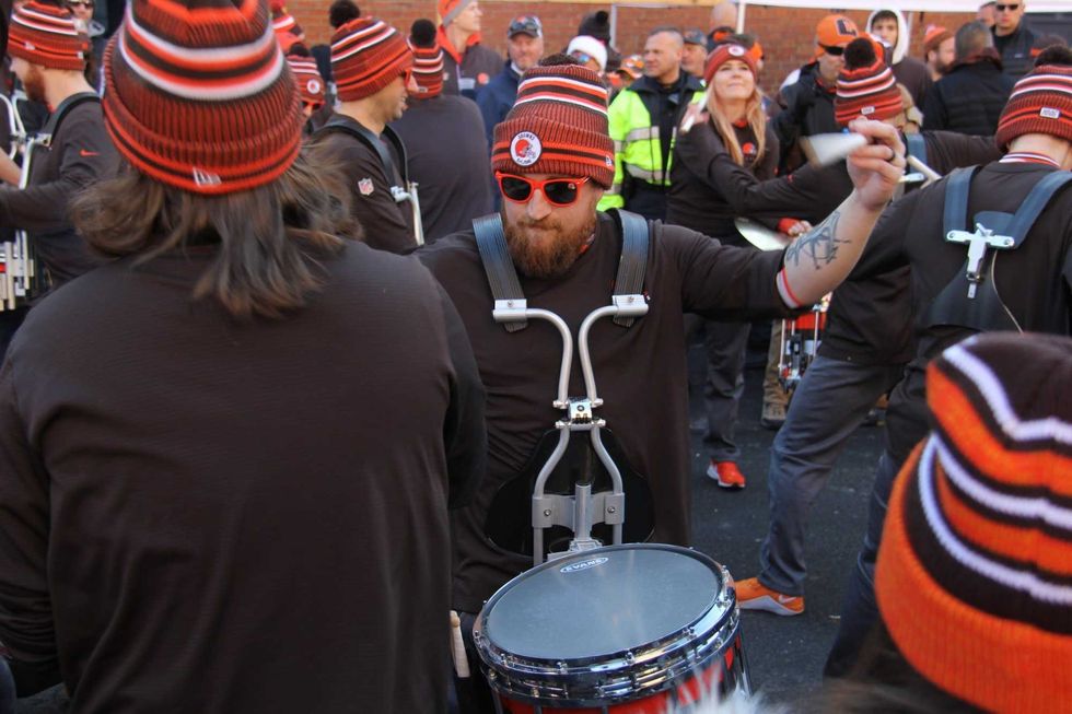 Fan tailgate Barley 12-22-19