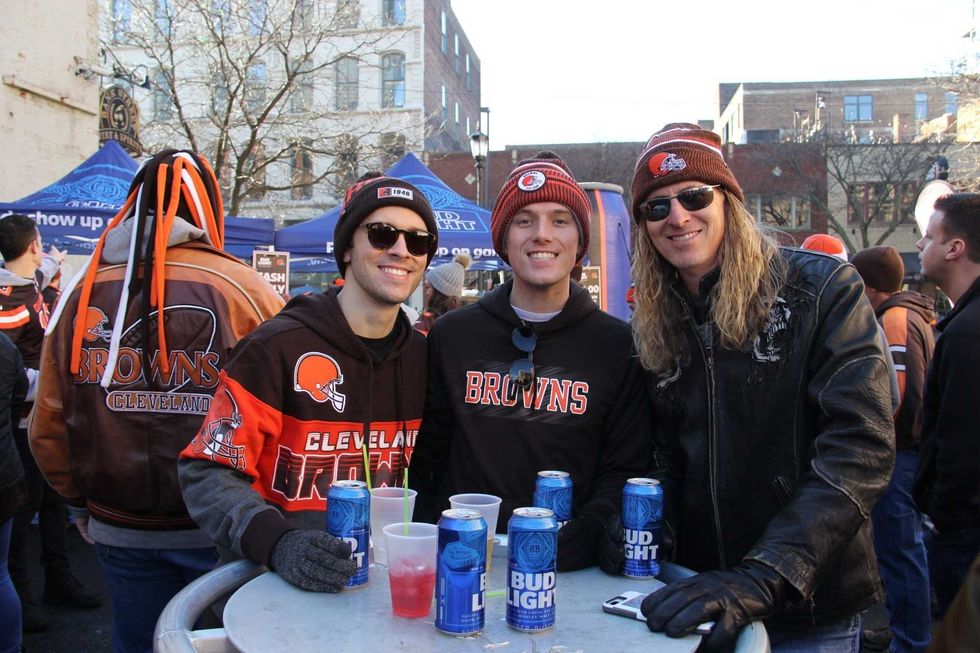 Fan tailgate Barley 12-22-19