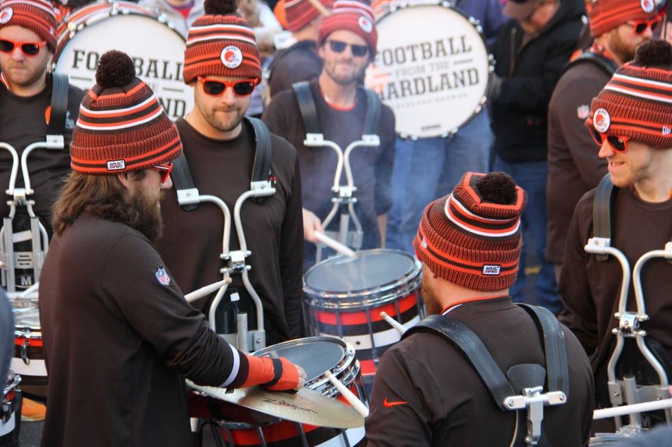 Fan tailgate Barley 12-22-19