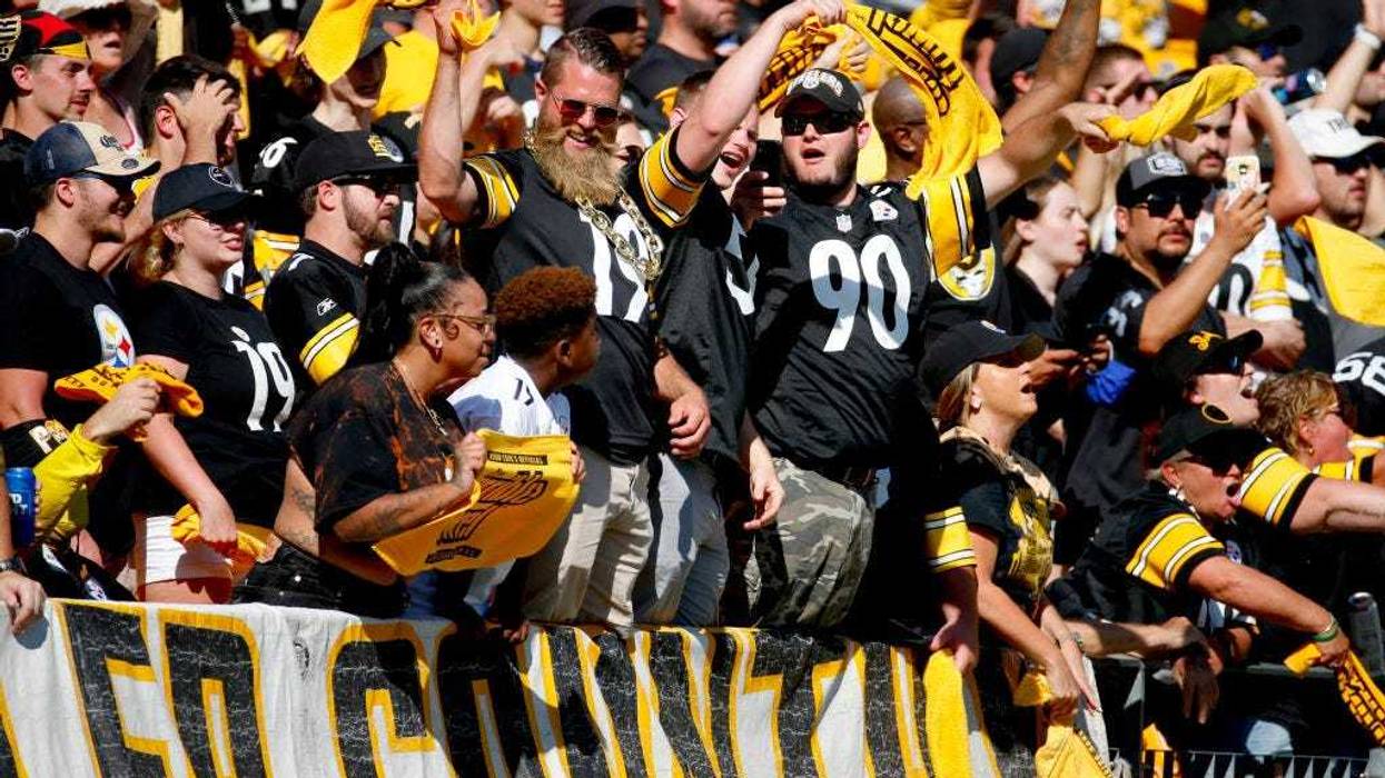 Fans at Heinz Field