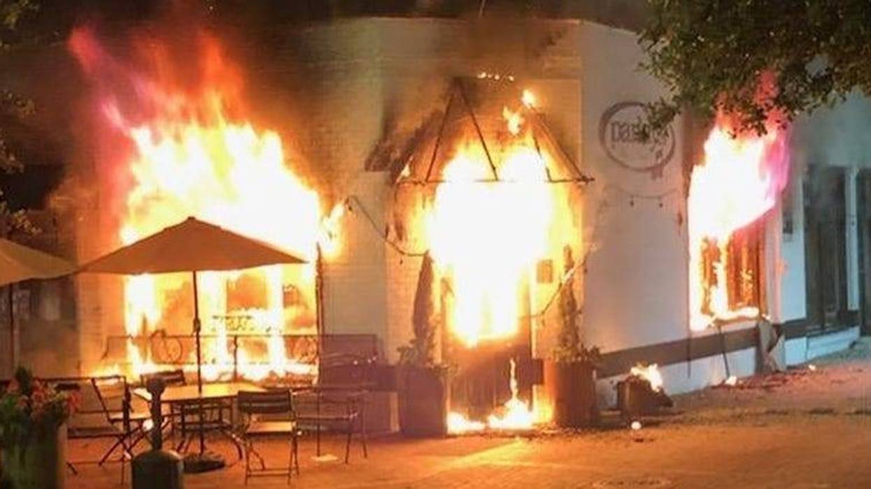 Favorite watering hole gets help from Rugby friends