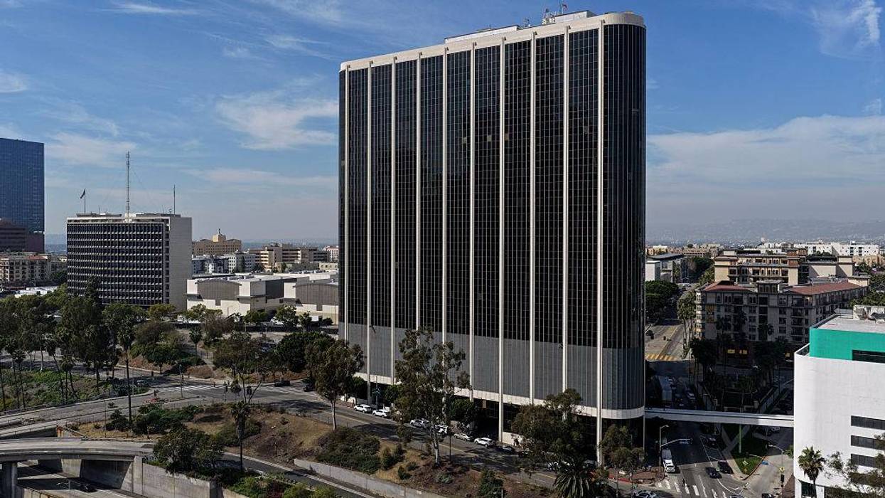 FBI Conducts Search At Los Angeles Unified School District Offices