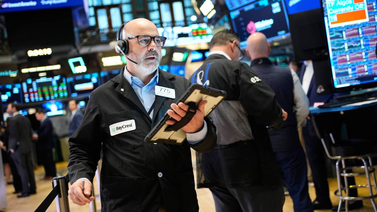 Wall Street drops again to close its 5th straight losing week and its worst since the Iran war