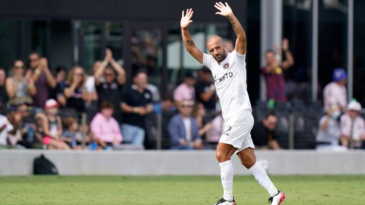 FEDERICO HIGUAÍN 821