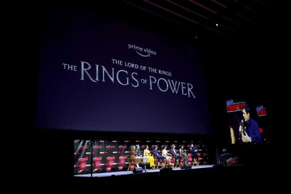 Felicia Day, Daniel Weyman, Cynthia Addai-Robinson, Leon Wadham, Nazanin Boniadi, Charles Edwards, Sara Zwangobani and Benjamin Walker speak onstage at 'Prime Video Presents : The Lord of The Rings: The Rings of Power' panel during New York Comic Con 2022 on October 07, 2022 in New York City.