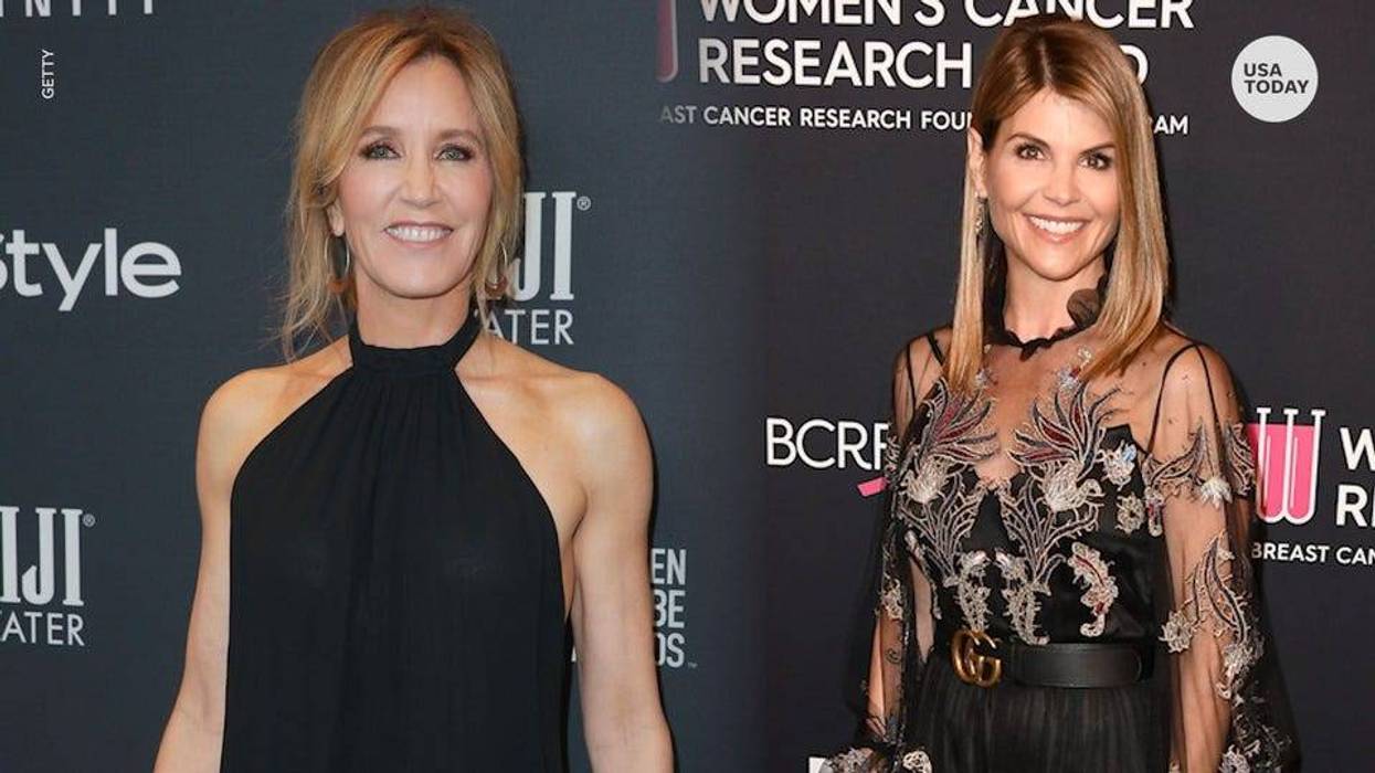 felicity_huffman_lori_loughlin