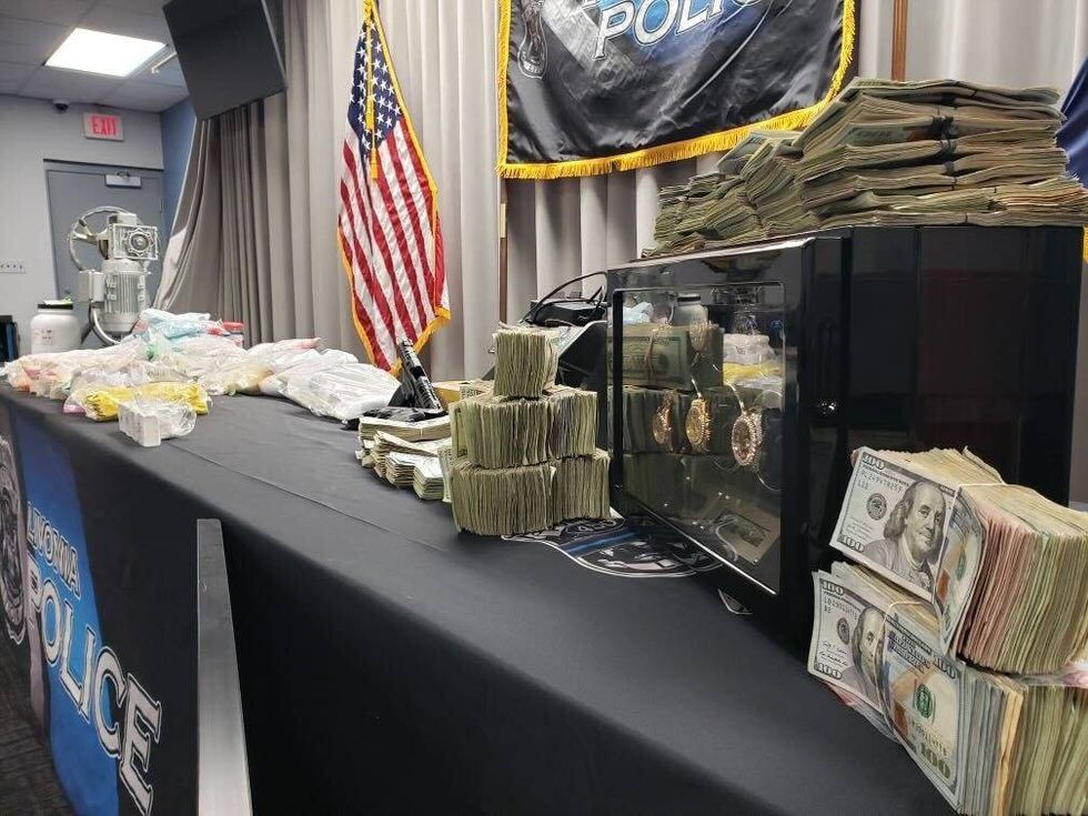 Fentanyl, cash seized by Livonia police