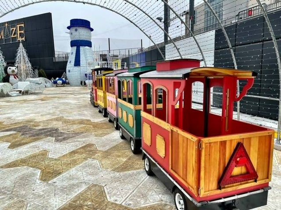 Festive train rides on the "Arctic Express."