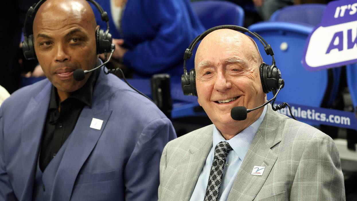 Famed ESPN college basketball voice Dick Vitale facing another battle with cancer