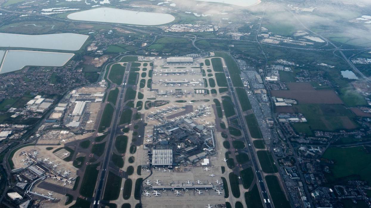 UK airports face travel chaos as over 400 flights canceled due to air traffic control issue