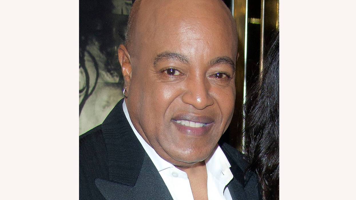 Peabo Bryson, known for duets from Disney's 'Aladdin' and 'Beauty and the Beast,' has died at 75