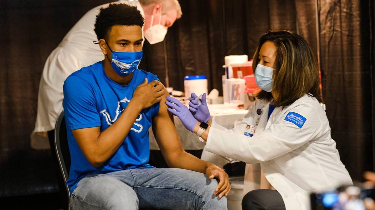 Final day of COVID vaccinations happening Monday at Ford Field