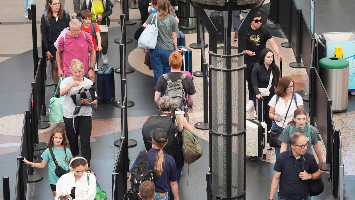 Financial Wellness-Travel Scams 877