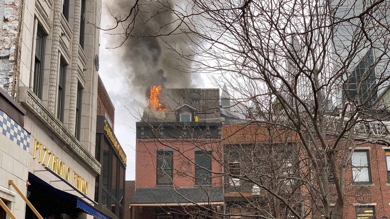 Fire at Wingharts in Station Square