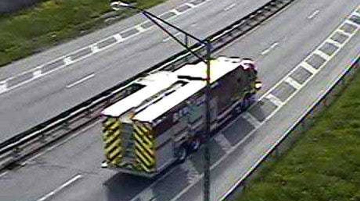 Fire Department rushes to head-on crash