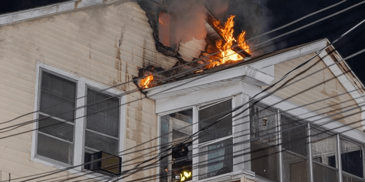 12 displaced in Hartford house fire