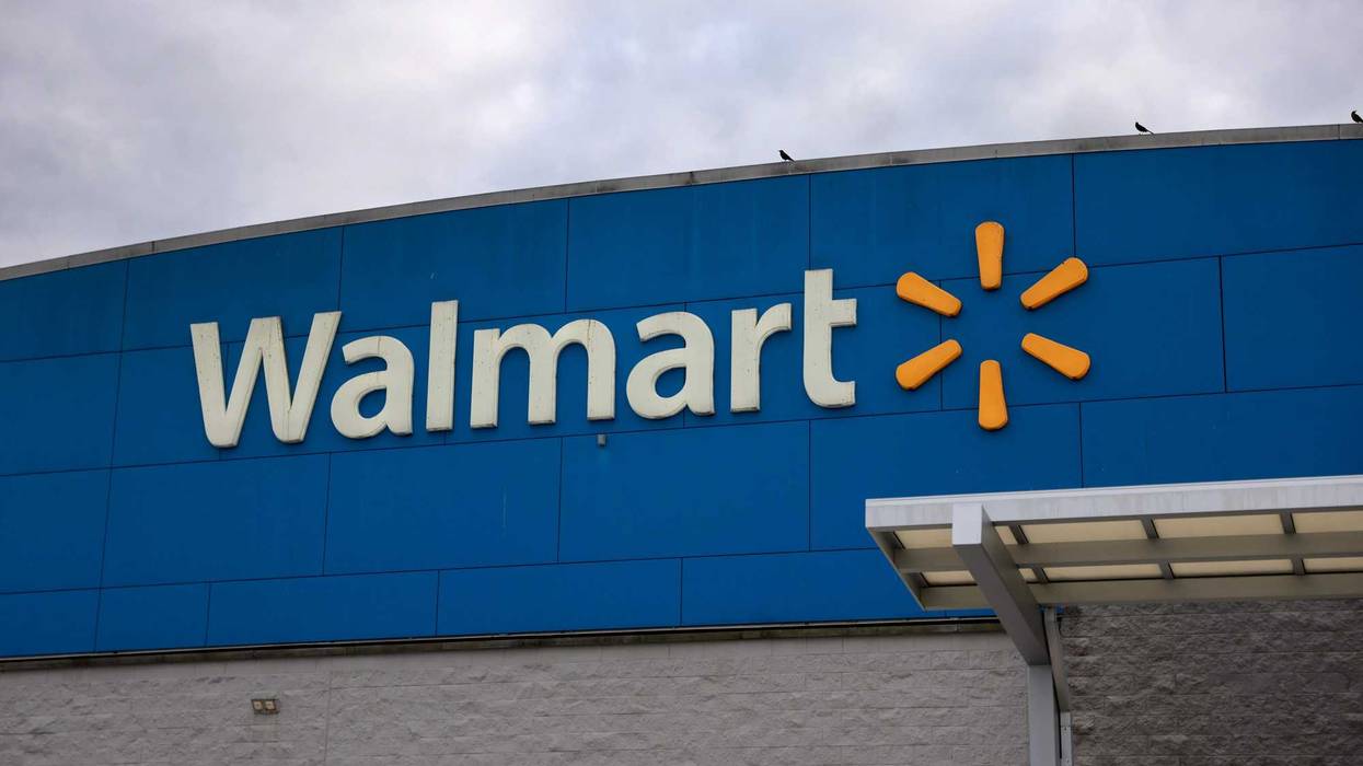 Fire New Year's Eve forces Walmart closure in Chicago's far Northwest suburbs