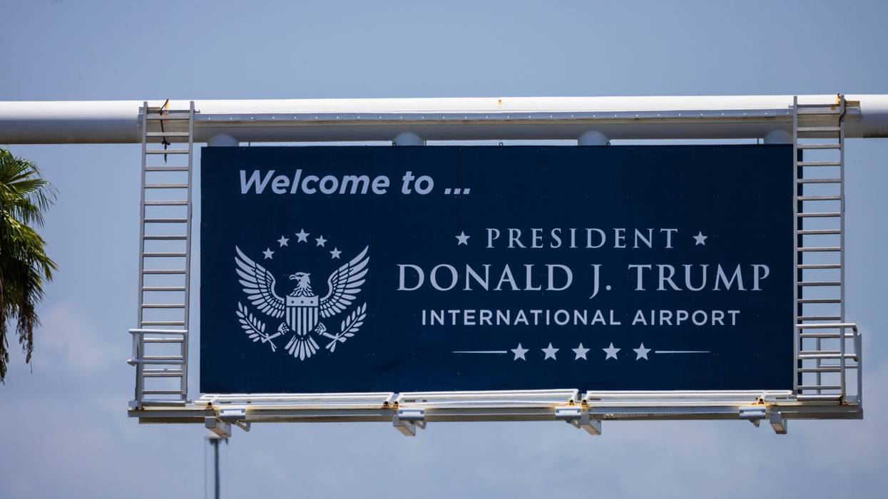 FLORIDA AEROPUERTO TRUMP 9