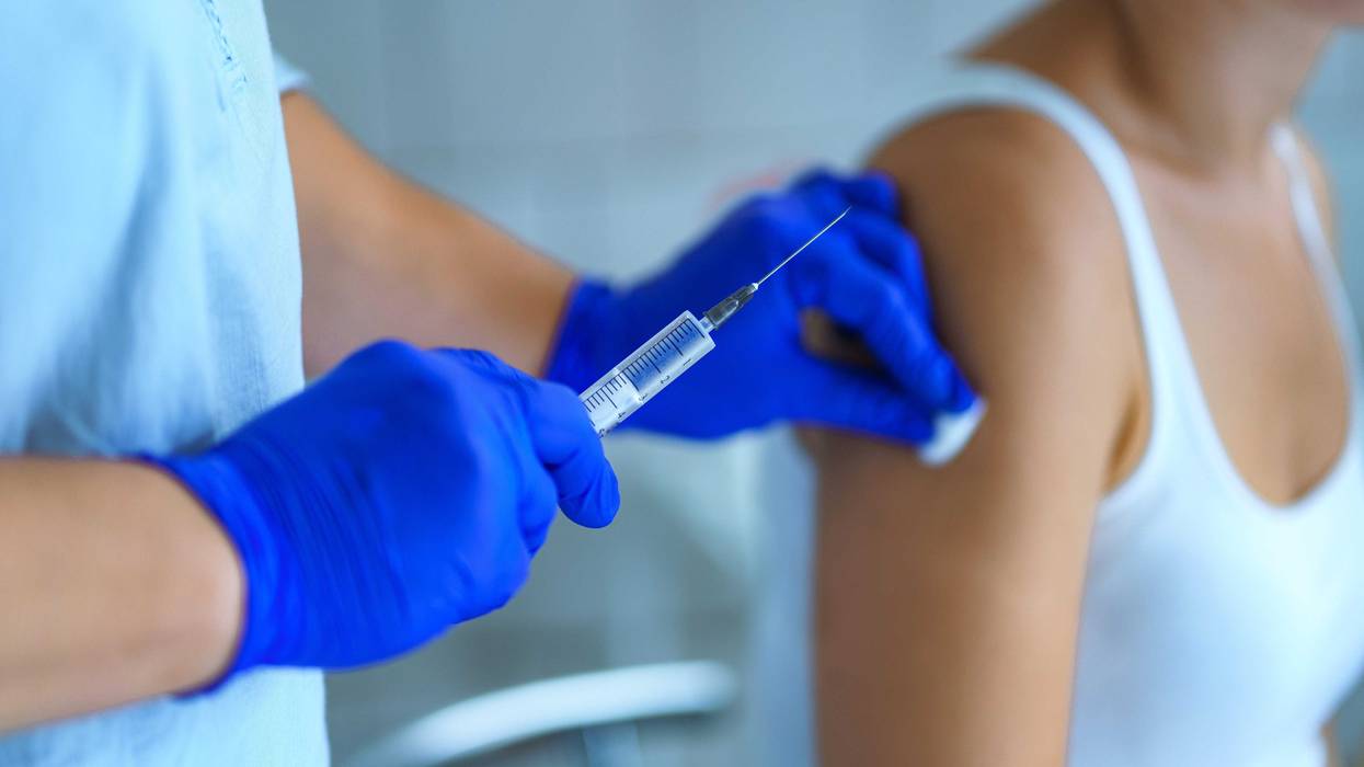 Flu, COVID, Vaccine, Holidays, Christmas