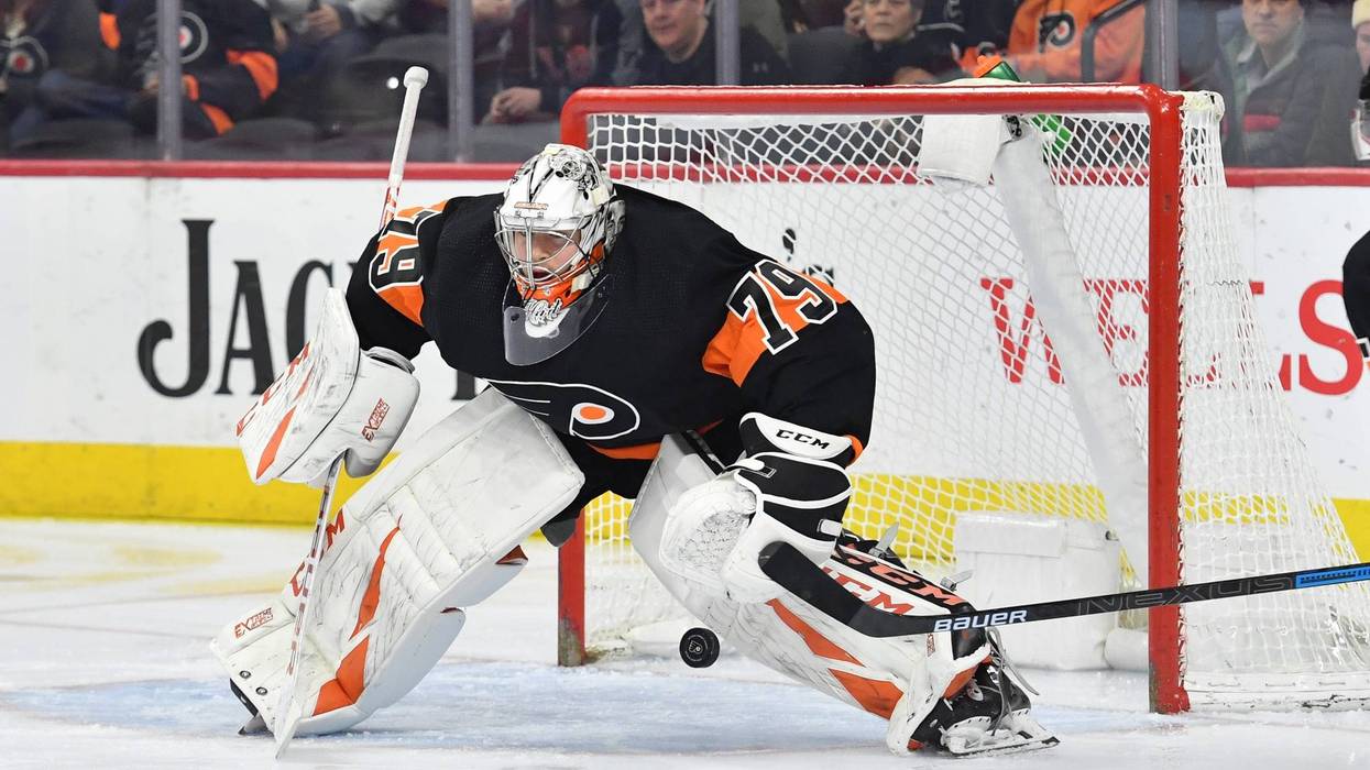 Flyers goalie Carter Hart